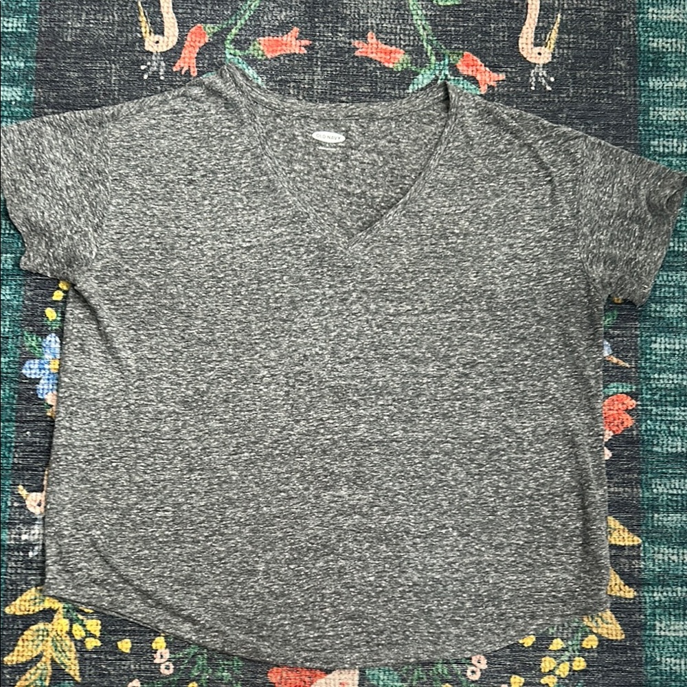 Old Navy Gray Linen Blend V-Neck Short-Sleeve Tee, Size Large